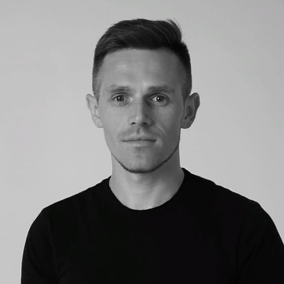 Антон Волков